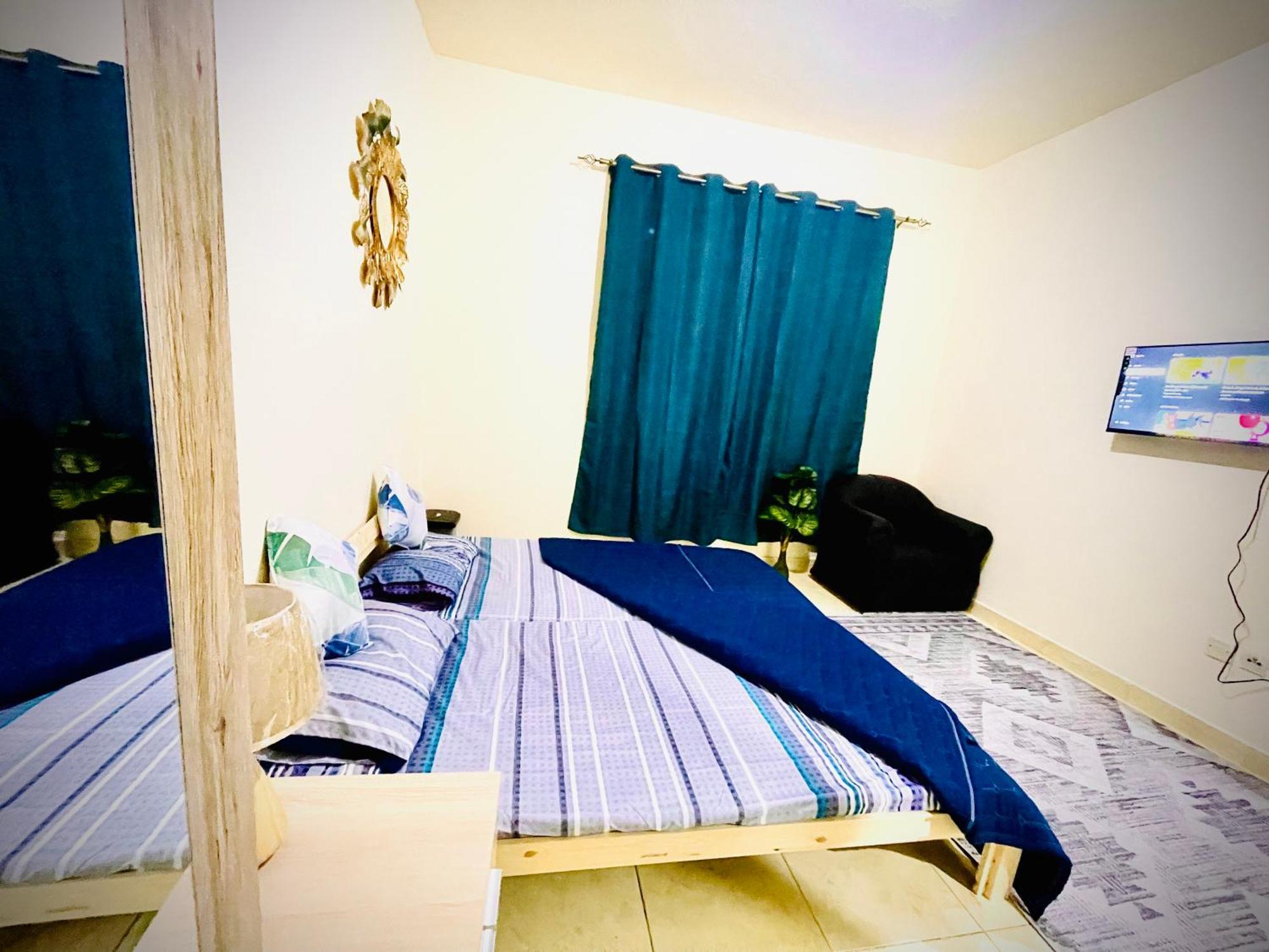 Cozy Private In Shabiya 12 *
